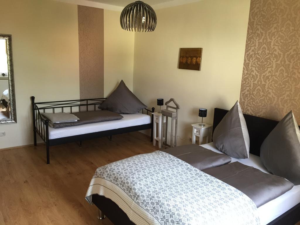Gruene Insel Apartment Quedlinburg Room photo